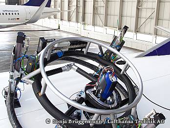 Rissprüfung an Flugzeugrümpfen