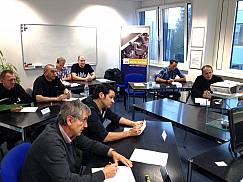 Einblick "Ausbildungsseminar Kleben"